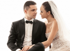 Phương Mai diện váy xuyên thấu chụp ảnh cưới