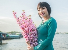 Phương Thanh làm MV về nỗi lòng gái 'ế'