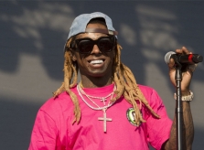 Rapper Lil Wayne đối mặt án tù 10 năm