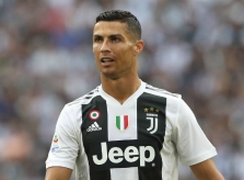 Ronaldo bị cáo buộc hiếp dâm và dùng tiền để đổi lấy sự im lặng