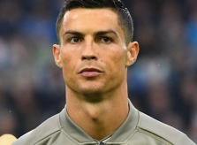 Ronaldo tiếp tục dính nghi vấn hiếp dâm thêm ba phụ nữ khác