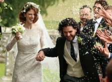 Cặp sao 'Game of Thrones' tổ chức hôn lễ, dàn sao đến chúc mừng