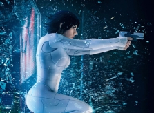 Kiều nữ Scarlett Johansson bỏ vai vì bị cộng đồng LGBT chỉ trích