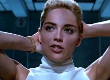 Minh tinh 'Bản năng gốc' Sharon Stone quyến rũ khó tin ở tuổi 62