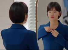 Để kiểu tóc 10 năm trước, Song Hye Kyo chứng minh 'bị thời gian lãng quên'