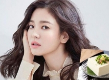 Song Hye Kyo ăn đậu phụ để giữ dáng