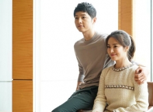Vợ chồng Song Joong Ki mâu thuẫn chuyện sinh con