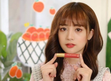 Son kem lì giúp môi xinh giá 249.000 đồng