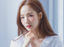 Những set đồ hàng hiệu của 'Thư ký Kim' Park Min Young