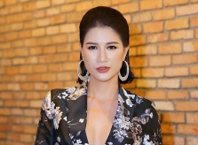 Trang Trần: 'Tiền không dễ sinh ra, không dễ chạy từ túi thằng nào sang túi mình'