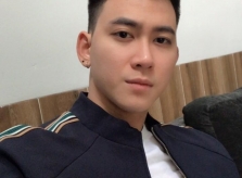 Anh chàng đẹp trai tựa nam thần khiến chị em tiếc hùi hụi khi thừa nhận mình là... gay