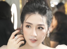 Tú Anh mong manh như búp bê ngày trở lại showbiz