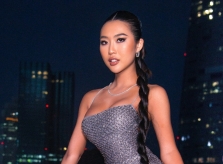 Tường Linh sexy đón tuổi 26