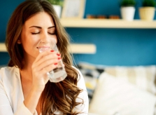 Uống nước vào 8 'thời điểm vàng' giúp gia tăng lợi ích cho cơ thể