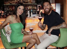 Vợ chồng Sergio Ramos kỷ niệm 8 năm yêu nhau