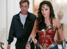 Warner Bros. cân nhắc kế hoạch phát hành ‘Wonder Woman 1984’