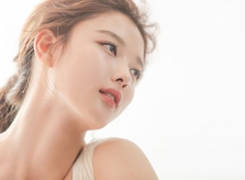 Cách chăm da của cô gái 19 tuổi xinh nhất xứ Hàn