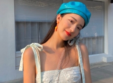 Nữ sinh cao 1,78 m được gọi là 'thiên thần bóng rổ'