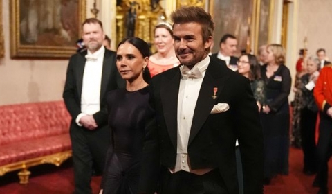 Vợ chồng David và Victoria Beckham tham dự quốc yến chào mừng Quốc vương Qatar